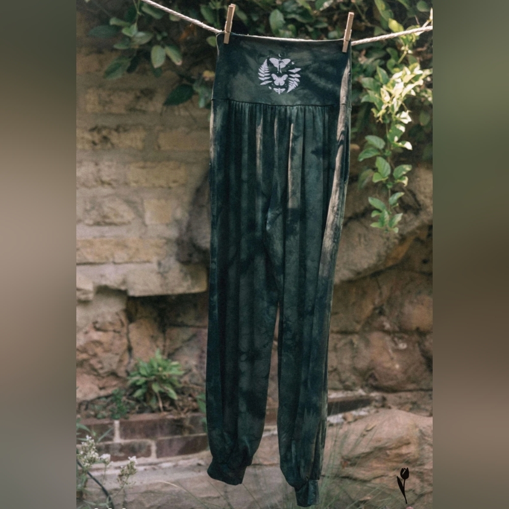 Purusha Green Witch Genies